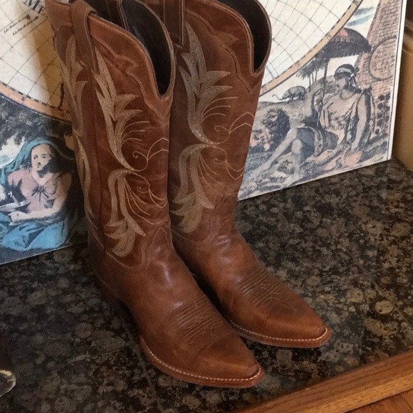 Nocona Boots - Picture 1 of 3